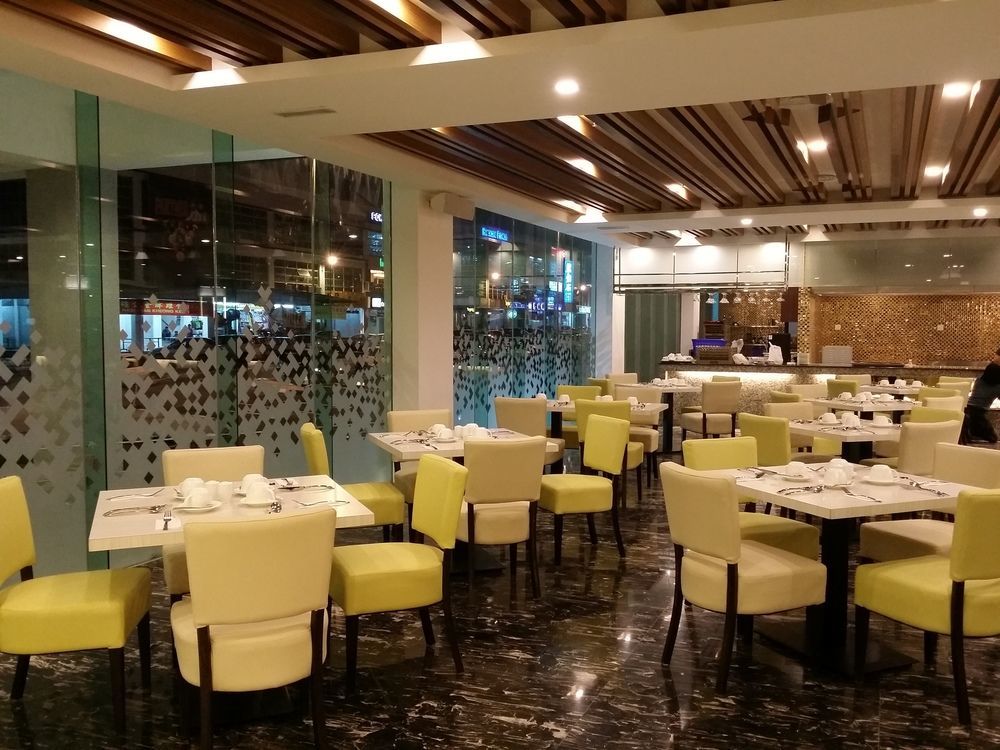Promenade Hotel Бинтулу Экстерьер фото