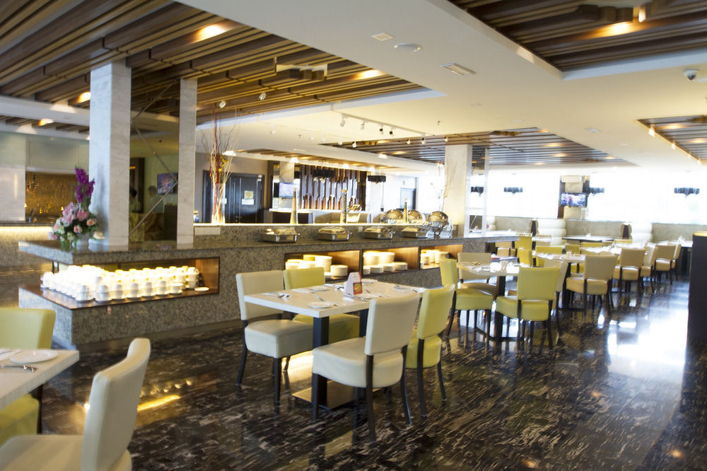 Promenade Hotel Бинтулу Экстерьер фото